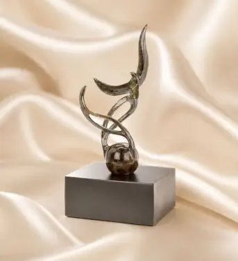 Click Here To Enlarge This Photo Of Dove Statue Urn